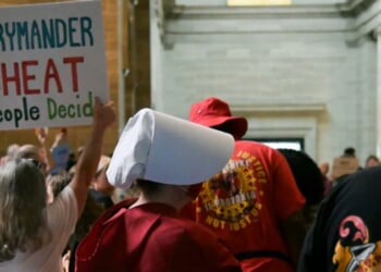 Are Liberal Supreme Court Justices Trying To Save Democrats’ Midterms With Dirty Trick?
