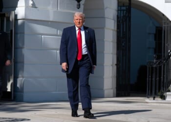 Democrat Fundraiser Spreads Easily Debunked Lie About Trump's 'No Tax on Tips' Policy – Twitchy