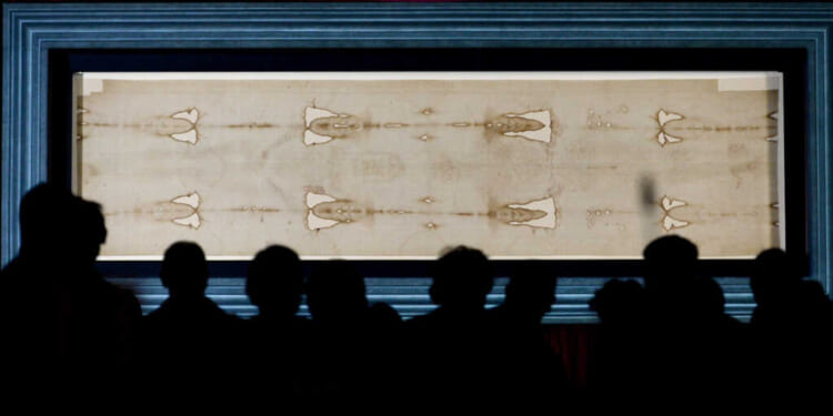 Do Shroud of Turin, Stunning Archeological Finds Prove Jesus? – Faithwire