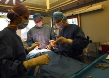 Doctor Allegedly Removes Wrong Organ In Fatal Mistake, Faces Manslaughter Charge