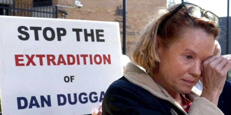 Ex-Marine Accused Of Training Chinese Pilots Loses Bid To Block Extradition To US