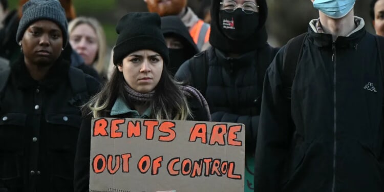 Generous Landlord Proves No Good Deed Goes Unpunished