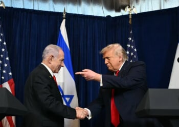 Only Americans Who Still View Israel Favorably Are Old Republicans, New Poll Shows