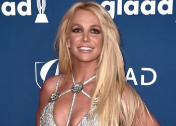 REPORT: Britney Spears Voluntarily Checks Into Rehab Facility