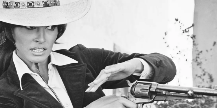 ROOKE: Defeating The Hoard Of Invaders