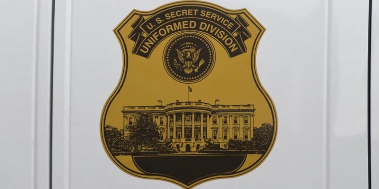 Secret Service Officer Shot Amid White House Correspondents Dinner Shooting, Trump Says