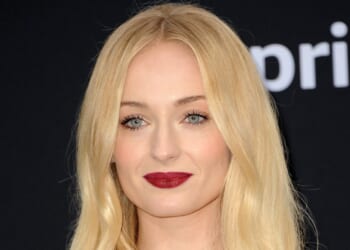 Sophie Turner Injury Pauses ‘Tomb Raider’ Production as Filming Gets Temporarily Halted [WATCH]