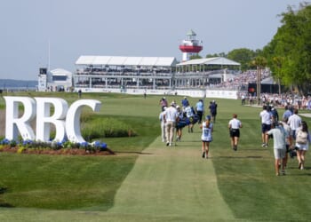 Sunday Sports With a Signature PGA Finish, Kansas Speed, Playoff Pressure Everywhere