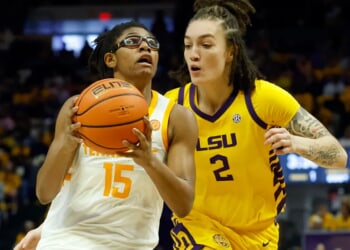 Tennessee Women’s Basketball Now Has Zero Players On Roster After Everybody Leaves Team
