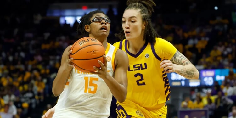 Tennessee Women’s Basketball Now Has Zero Players On Roster After Everybody Leaves Team