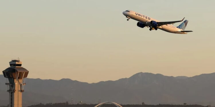 Trump Admin Calls On Gamers To Become Air Traffic Controllers