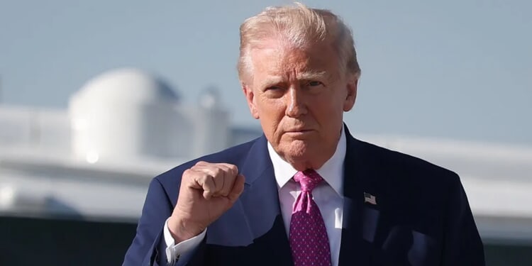 Trump Extends Iran Blockade, Ceasefire As Negotiations Remain In Limbo