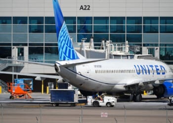 United flight from Dulles had to turn around due to possible fire in left engine