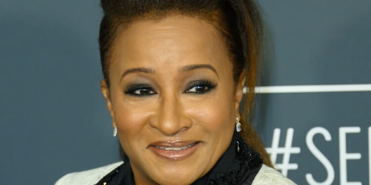 Wanda Sykes Defends Bold Comedy While Critics Try Policing Jokes [WATCH]