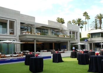 ‘F**king Tell Everyone’: Billionaire Says He’s Done With Democratic Party, Kicks Swalwell Out Of Mansion