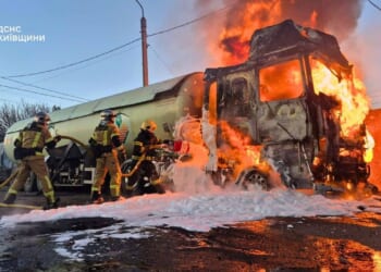 Zelenskyy slams Russia’s ‘utter cynicism’ as strikes kill 5 in Ukraine before brief truce takes hold