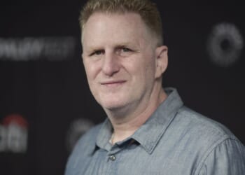 Michael Rapaport demands NY governor resign after anti-Israel protest outside Manhattan synagogue