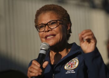 LA Mayor Karen Bass Wastes $250K on Anti-ICE Virtue Signal ... Useless Taxpayer-Funded ‘Screw ICE’ Stunt – Twitchy