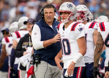 Maye Supports Vrabel, Says Patriots Not Distracted by His Off-Field Issues